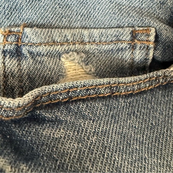 SO🌺 Women’s Low-Rise Distressed Boyfriend Jeans 👖🔥😎 Size 3 - Picture 11 of 14